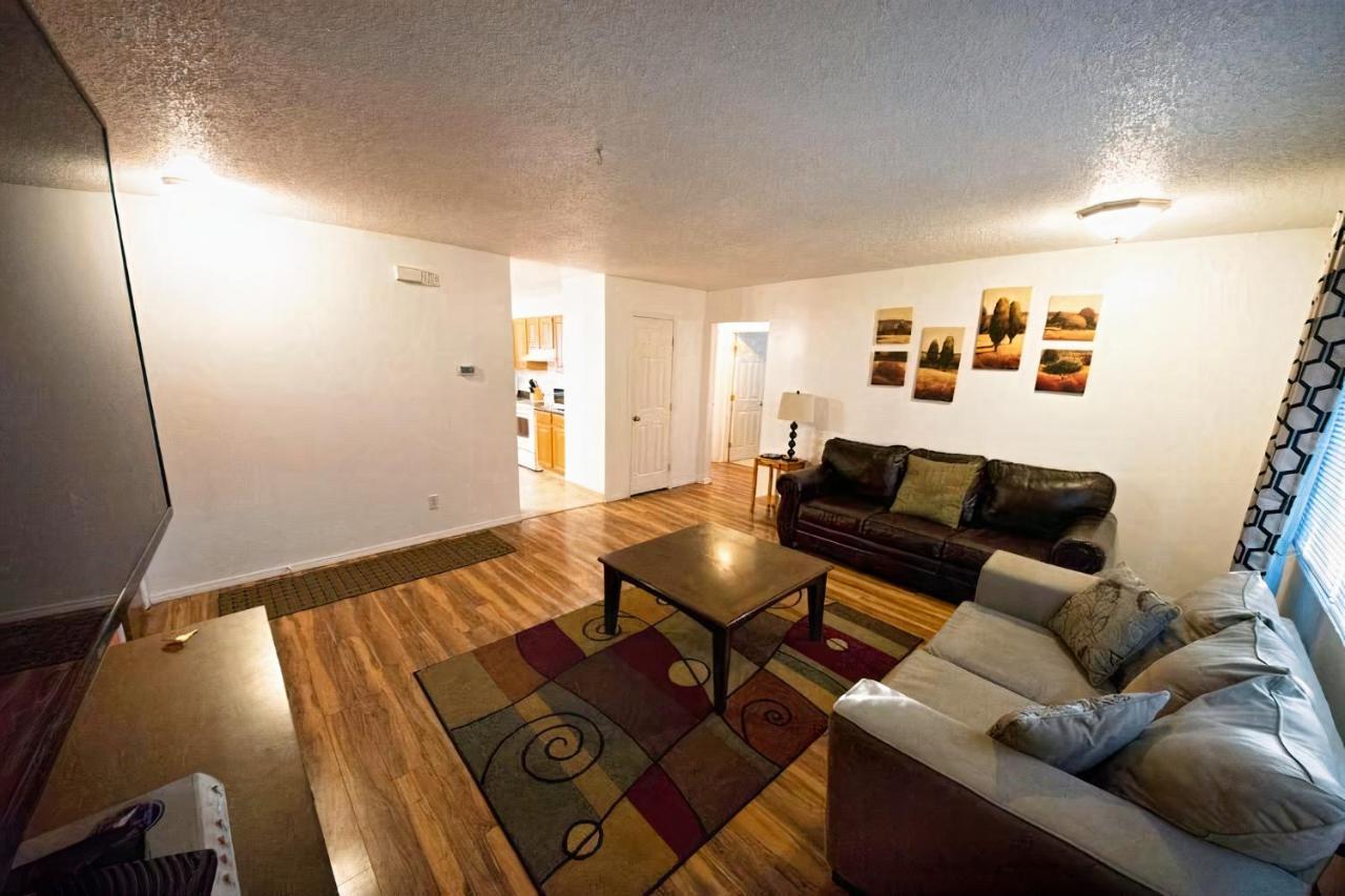 Stay Anchorage! Furnished Two Bedroom Apartments With High Speed Wifi Exteriér fotografie