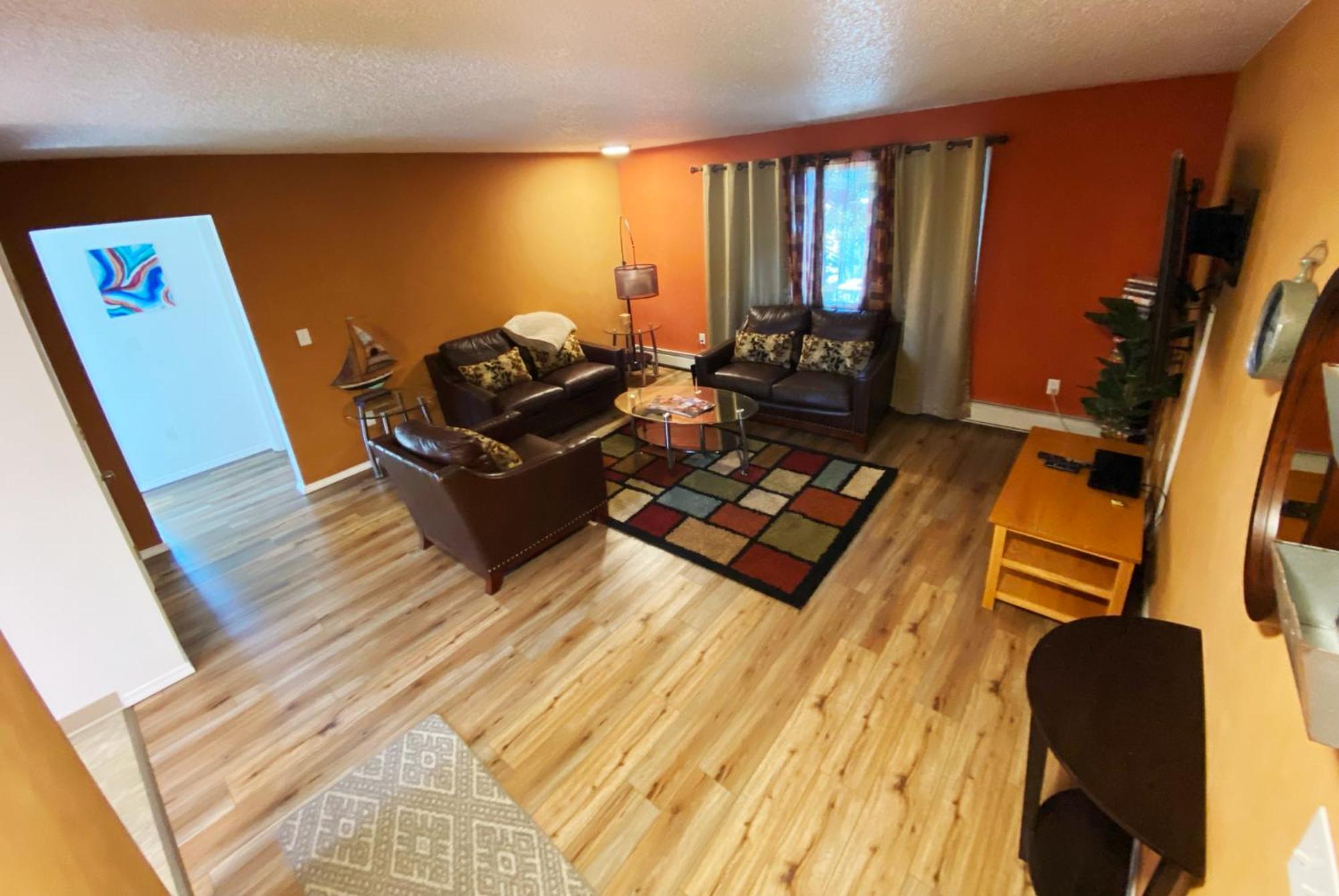 Stay Anchorage! Furnished Two Bedroom Apartments With High Speed Wifi Pokoj fotografie
